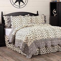 18006-Elysee-Queen-Quilt-90Wx90L-image-1