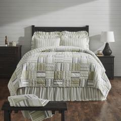 84462-Finders-Keepers-California-Luxury-King-Quilt-124Wx115L-image-1