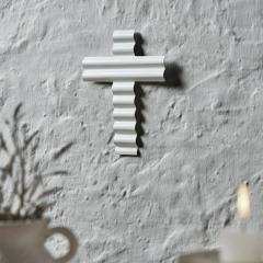 88617-Celebrate-Grace-Metal-Holy-Cross-w-Wooden-Base-8x6x2.3-image-2
