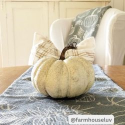 Silhouette Pumpkin Grey Runner 12x60