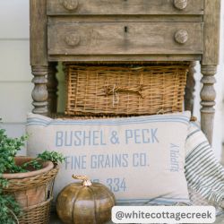 Grace Feed Grain Sack Pillow 14x22